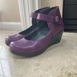 Dansko Rebel Mary Jane Wedge Pumps in Purple, Size EU 38/US 7.5-8